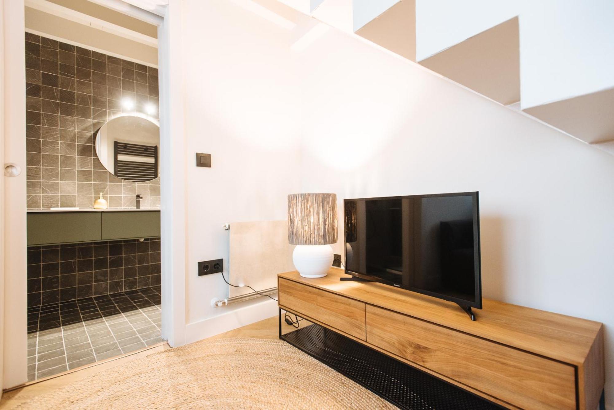R26 Apartament